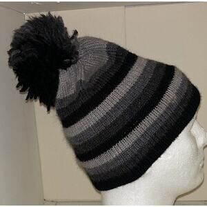 Black & Gray The‎ Mountain Lid Wool Beanie Made In USA Aspen Colorado